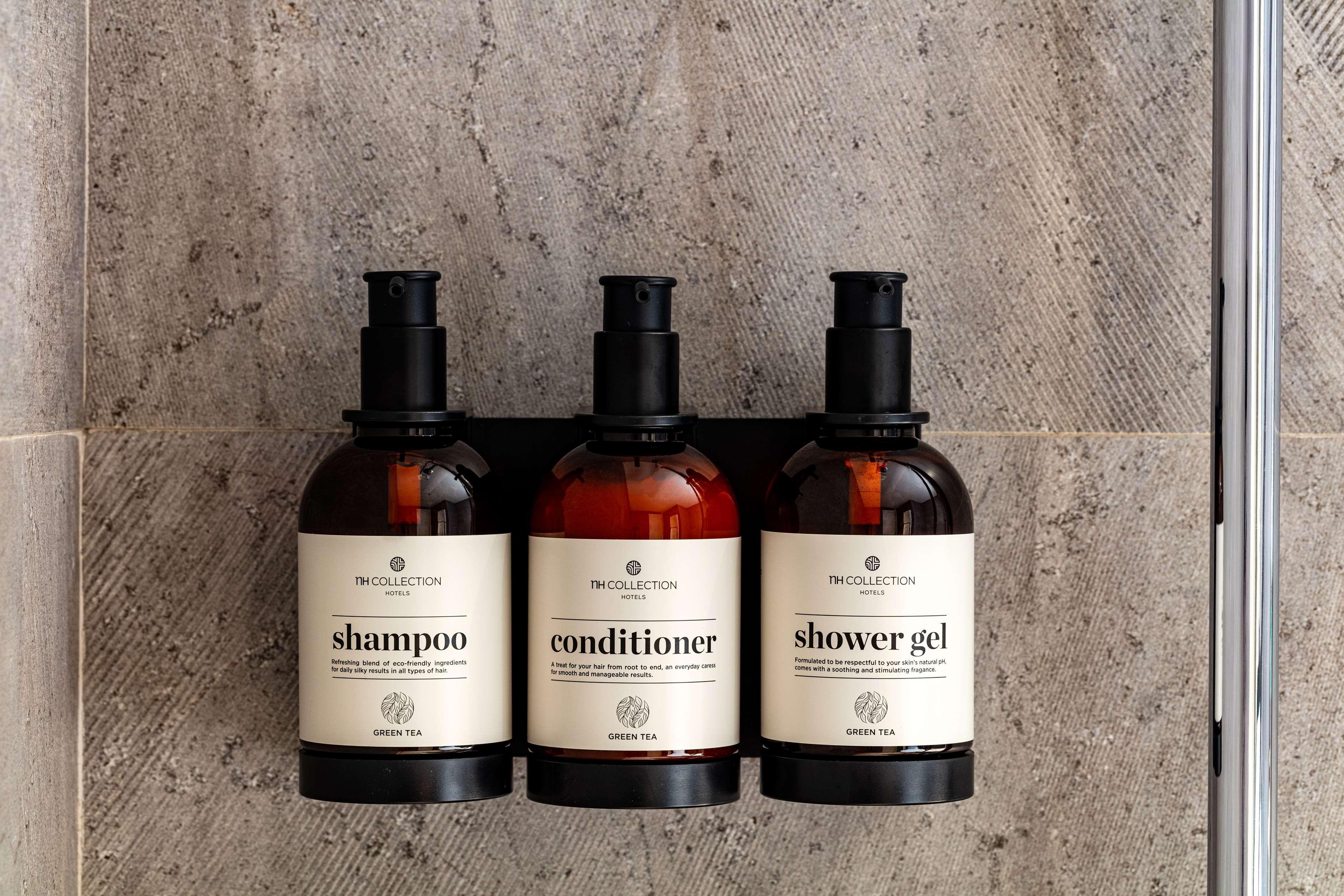 Nh Collection Firenze Porta Rossa Hotel Exterior photo Shampoo, conditioner and shower gel
