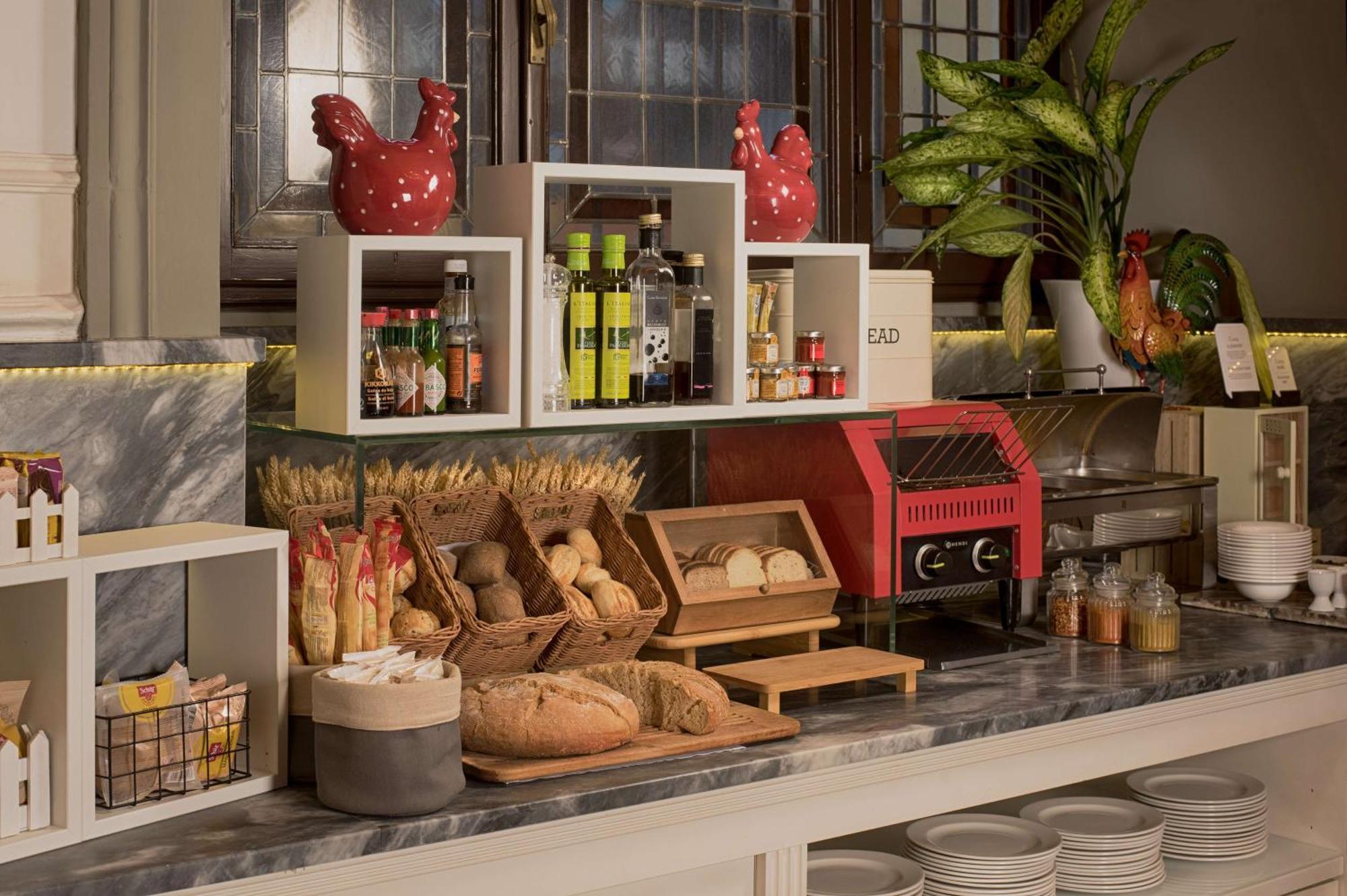 Nh Collection Firenze Porta Rossa Hotel Exterior photo A 3D rendering of a kitchen