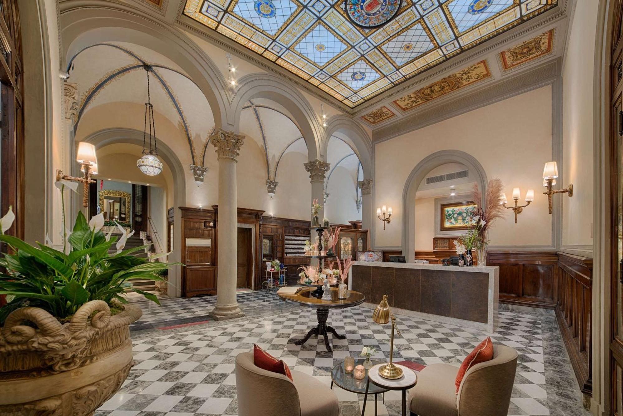 Nh Collection Firenze Porta Rossa Hotel Exterior photo