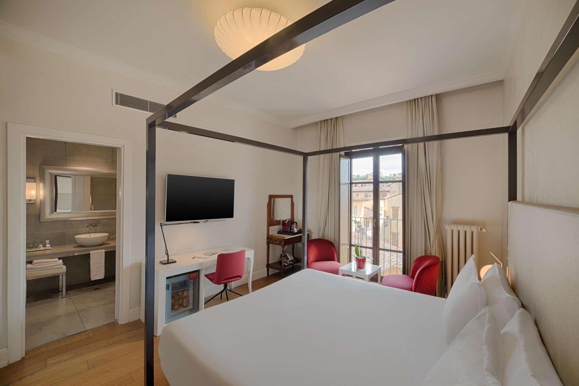 Nh Collection Firenze Porta Rossa Hotel Exterior photo